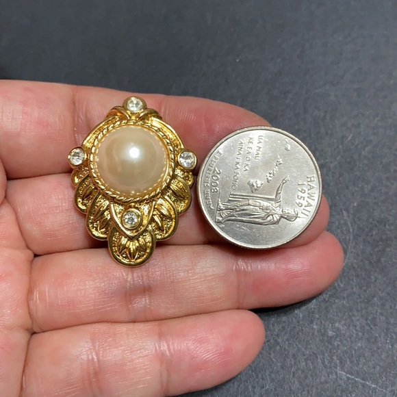 🖤NEW💕KJL for Avon earrings - Picture 10 of 11